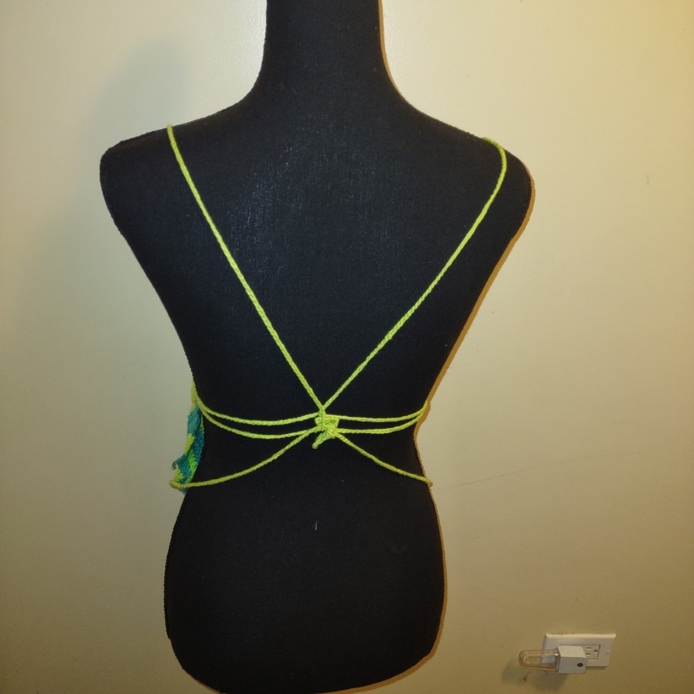 Butterfly Halter Top - Picture 13 of 16